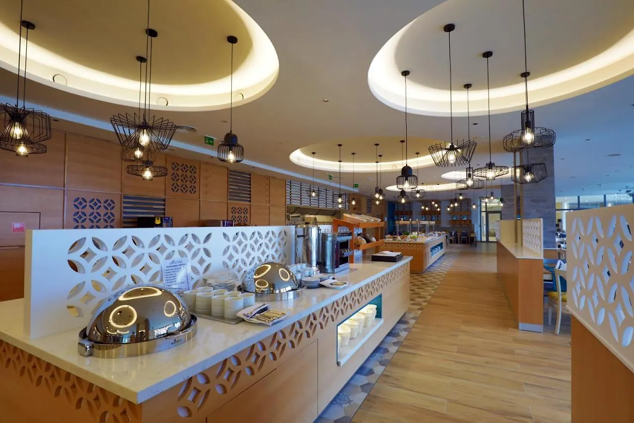 ****  Astoria Hotel All Inclusive- Private Beach & Beach Club Goudstrand Bulgarije