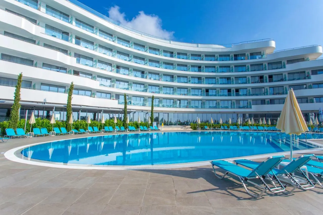 Astoria Hotel All Inclusive- Private Beach & Beach Club Goudstrand