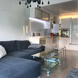 Apartment Luxury Sea View Bulldog Place 