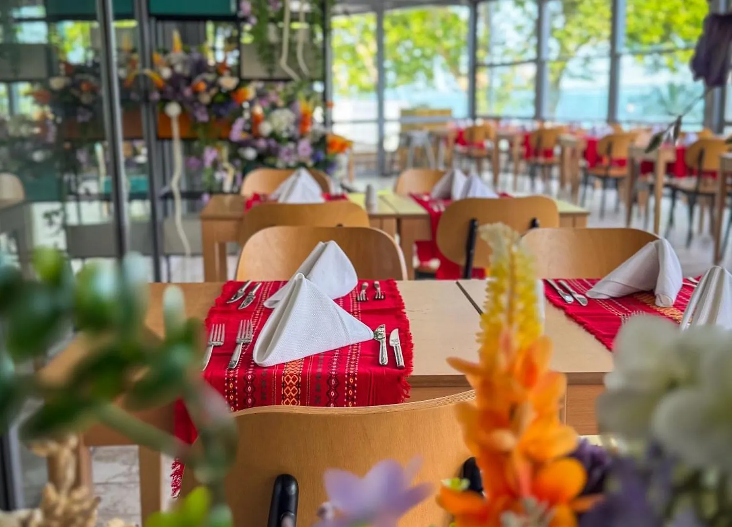 Astoria Hotel All Inclusive- Private Beach & Beach Club Golden Sands